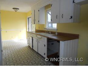 250 Hawthorne - Photo 3