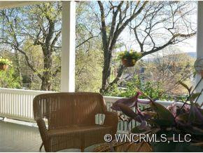 372 Montford Avenue - Photo 24