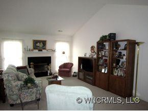 702 Woodhill Drive - Photo 2