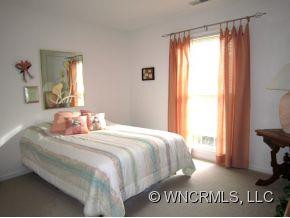 702 Woodhill Drive - Photo 8