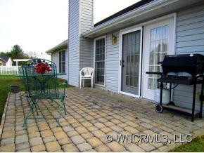 702 Woodhill Drive - Photo 10