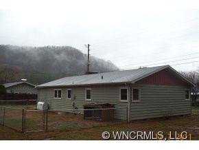 64 Skyview Dr - Photo 2
