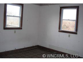 2045 Riddle Farm Road - Photo 8