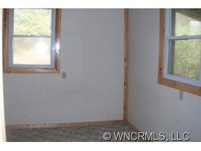 2045 Riddle Farm Road - Photo 9