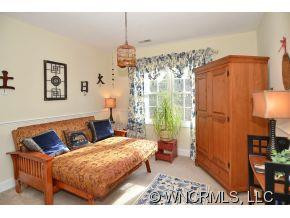 1130 New Castle Court - Photo 16