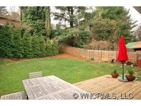 33 Mount Vernon Circle - Photo 11