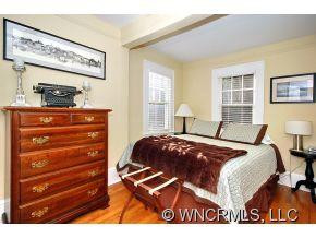33 Mount Vernon Circle - Photo 9