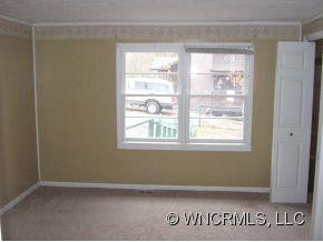 61 20th Street - Photo 5