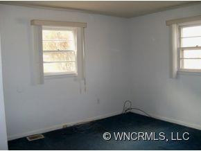 23 Pond Street - Photo 4