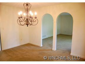 177 Carlton Drive - Photo 4