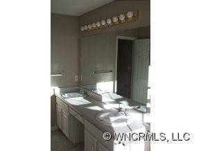 58 Roseanne Lane - Photo 10