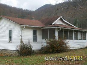 4 HARWOOD ROAD - Photo 2