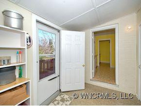 1116 HYMAN AVENUE - Photo 5