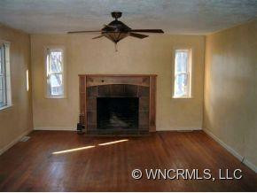 303 Jack St. - Photo 4