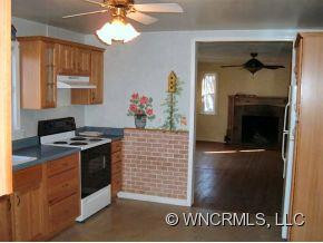 303 Jack St. - Photo 5