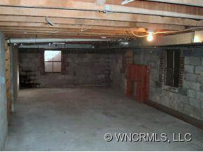 303 Jack St. - Photo 7