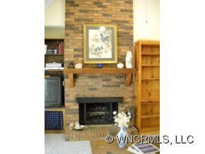 186 Harrison Hill - Photo 4
