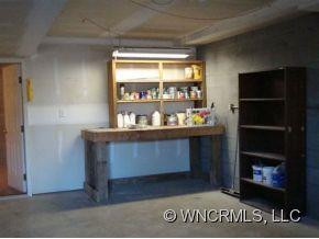 28 ROCKY HOLLOW - Photo 17