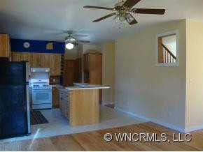28 ROCKY HOLLOW - Photo 6