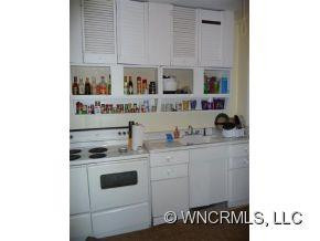 3 Hubbard Ave - Photo 2