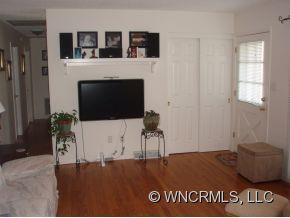 201 Warren Wilson Road - Photo 3