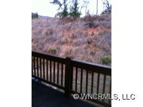 701 Villas Court - Photo 15