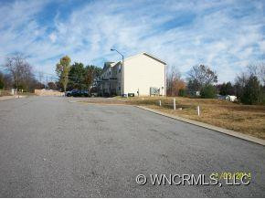 701 Villas Court - Photo 5