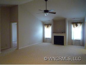 185 Birkshire Way - Photo 3