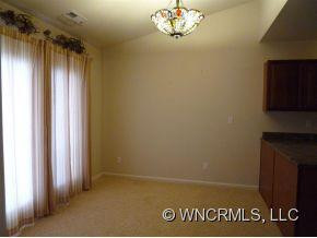 185 Birkshire Way - Photo 9