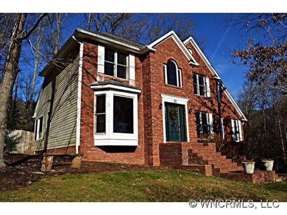 11 Silverstone Drive