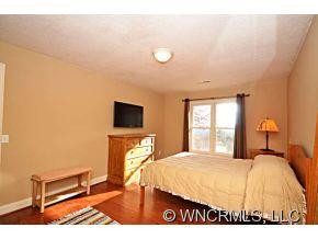 11 Silverstone Drive - Photo 12