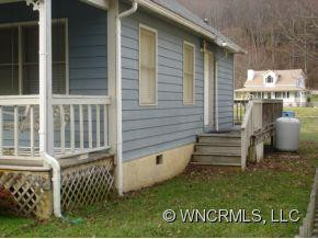 960 Moody Farm Road - Photo 2