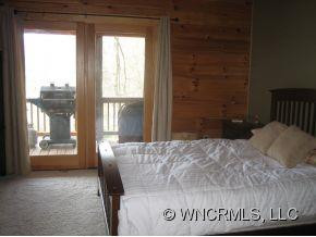 284 Silent Forest Drive - Photo 8