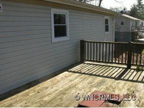 140 Chestnut Place - Photo 8