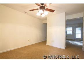 407 Carlyle Way - Photo 3