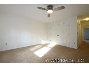 407 Carlyle Way - Photo 6