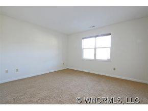 407 Carlyle Way - Photo 8