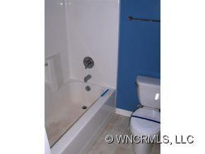 102 Springbrook - Photo 8
