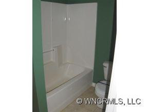 102 Springbrook - Photo 10
