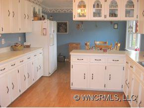 103 HAMPSHIRE LANE - Photo 2