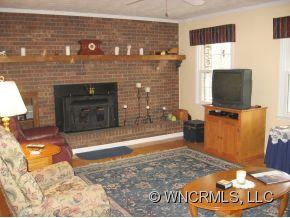 103 HAMPSHIRE LANE - Photo 4