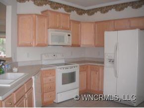 63 Beechnut Drive - Photo 2