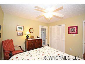 17 Riverbend Drive - Photo 12