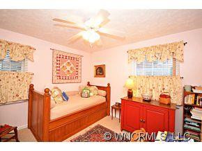 17 Riverbend Drive - Photo 13