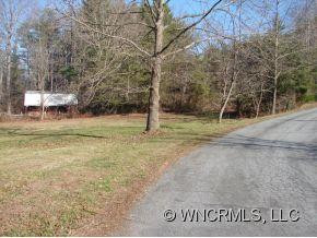 2 TWIN HILLS DRIVE - Photo 4