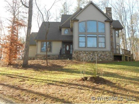 990 Oak Springs Road