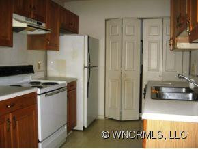 72 WINDWOOD DRIVE # 1 - Photo 4