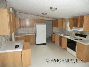 114 Flat Creek Church - Photo 4
