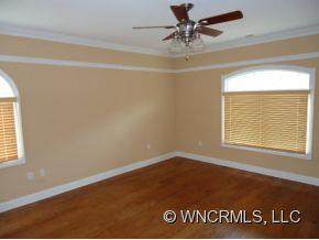 37 Pacifico - Photo 6