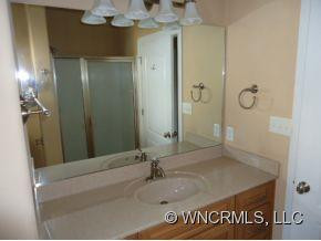 37 Pacifico - Photo 10